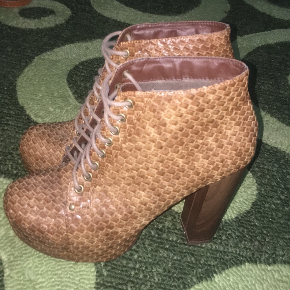 Vintage Woven Lita Bootie Heels